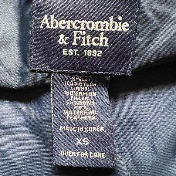 Abercrombie & Fitch Size XS Navy Blue Quilted Down Fill Full Zip Puffer Jacket - Picture 10 of 11